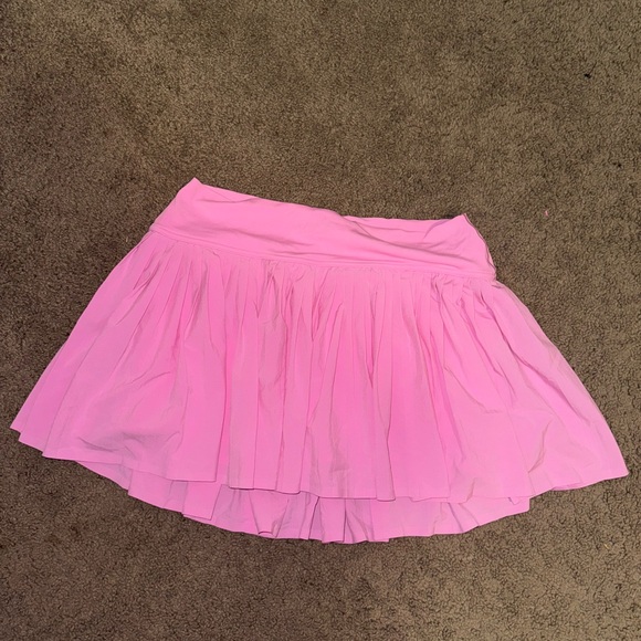AERIE SKORT - Picture 1 of 1